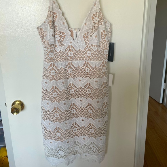 NWT Lulus white crotchet lace dress - Large - Picture 1 of 5